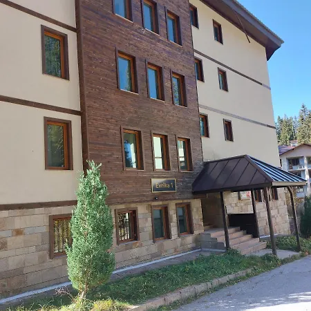 Apartment николови *