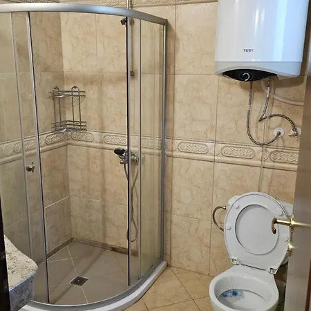 николови Apartment